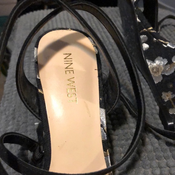 Shoes - Picture 2 of 3